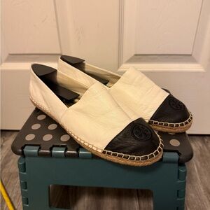 Tory Burch flats
